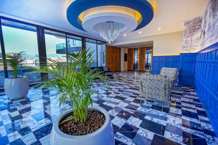 Недвижимость в Алании для гражданства — 2 квартиры 2+1 в Махмутларе, новые комплексы у моря