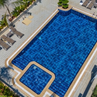 Всего за 389.000 евро мы предлагаем вам 1 квартиру 2+1 и 1 квартиру 1+1 с возможностью получения гражданства.