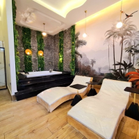 Всего за 389.000 евро мы предлагаем вам 1 квартиру 2+1 и 1 квартиру 1+1 с возможностью получения гражданства.