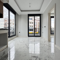 Всего за 389.000 евро мы предлагаем вам 1 квартиру 2+1 и 1 квартиру 1+1 с возможностью получения гражданства.