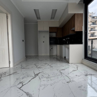 Всего за 389.000 евро мы предлагаем вам 1 квартиру 2+1 и 1 квартиру 1+1 с возможностью получения гражданства.