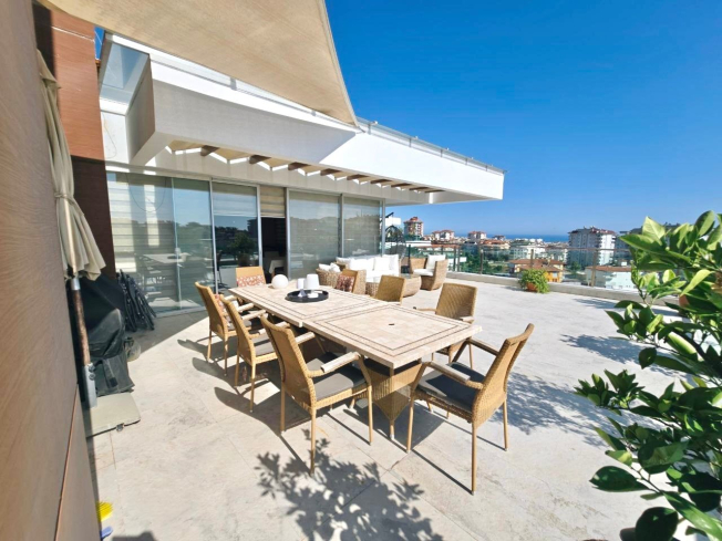 3+1 villa tip daire deniz ve kale manzaralı içten asansörü