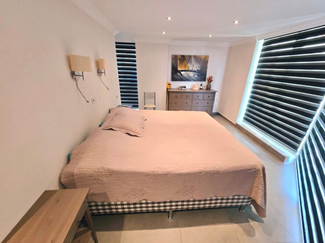 3+1 villa tip daire deniz ve kale manzaralı içten asansörü