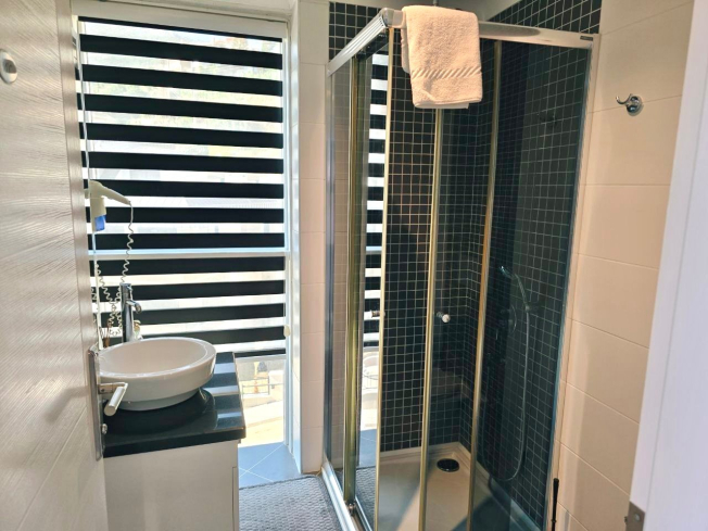 3+1 villa tip daire deniz ve kale manzaralı içten asansörü