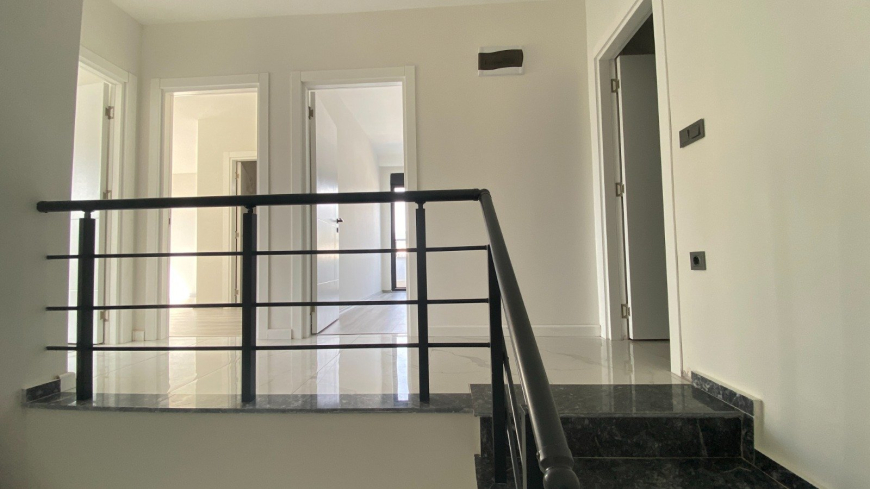 Двухуровневый пентхаус 4+1 в Алании (Оба) — новая просторная квартира для семьи и ВНЖ