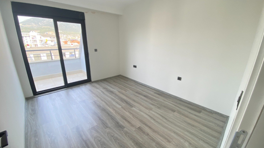 Двухуровневый пентхаус 4+1 в Алании (Оба) — новая просторная квартира для семьи и ВНЖ