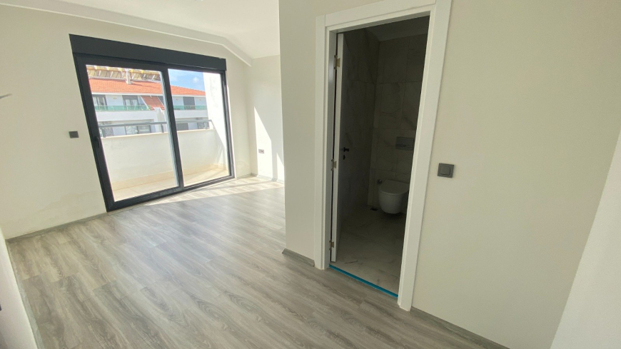 Двухуровневый пентхаус 4+1 в Алании (Оба) — новая просторная квартира для семьи и ВНЖ