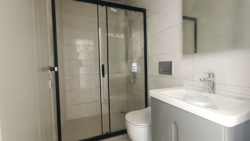 MAHMUTLAR'IN MERKEZİNDE FULL AKTİVİTELİ SİTE İÇERİSİNDE TEK TAPUDA VATANDAŞLIK FIRSATI