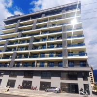 MAHMUTLAR'IN MERKEZİNDE FULL AKTİVİTELİ SİTE İÇERİSİNDE TEK TAPUDA VATANDAŞLIK FIRSATI