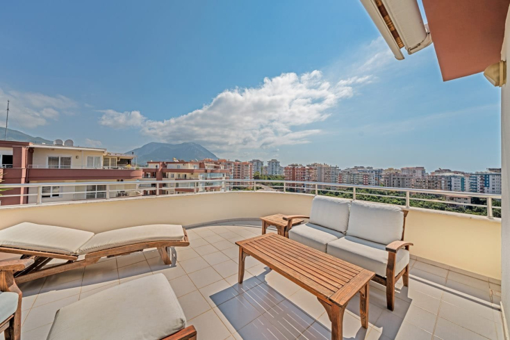 3+1 villa tip daire deniz manzaralı