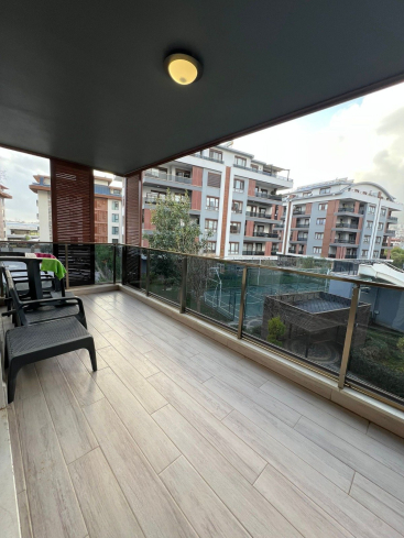 Просторная квартира 3+1 в Оба, Алания — 170 м², отдельная кухня, мебель, комплекс с инфраструктурой, подходит под ВНЖ