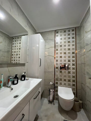 Просторная квартира 3+1 в Оба, Алания — 170 м², отдельная кухня, мебель, комплекс с инфраструктурой, подходит под ВНЖ