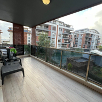 Просторная квартира 3+1 в Оба, Алания — 170 м², отдельная кухня, мебель, комплекс с инфраструктурой, подходит под ВНЖ