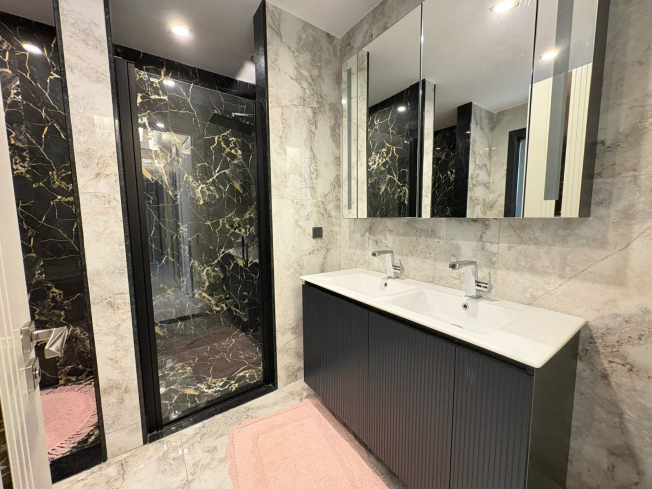 5 YILDIZ OTEL İÇİNDE 3+1 DAİRE