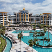 5 YILDIZ OTEL İÇİNDE 3+1 DAİRE