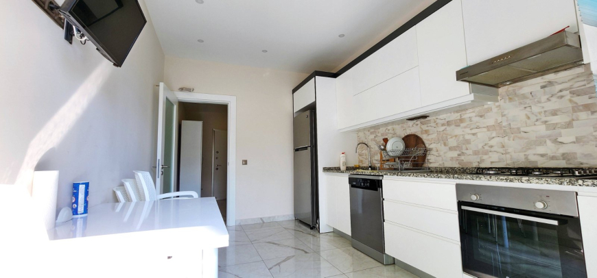 2+1 AYRI MUTFAK VATANDAŞLIK VE İKAMETE UYGUN