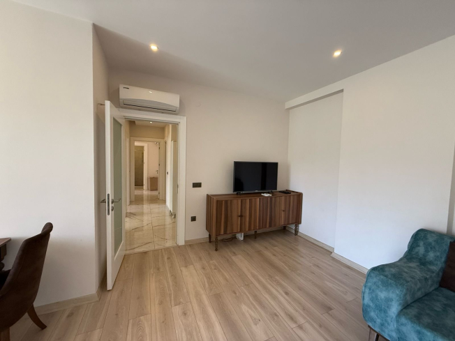 2+1 AYRI MUTFAK VATANDAŞLIK VE İKAMETE UYGUN