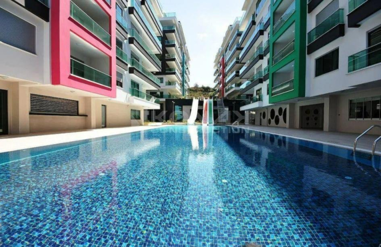 Садовый дуплекс 3+1 в Каргыджаке у моря — для жизни, отдыха и покупки под гражданство