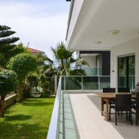 Садовый дуплекс 3+1 в Каргыджаке у моря — для жизни, отдыха и покупки под гражданство