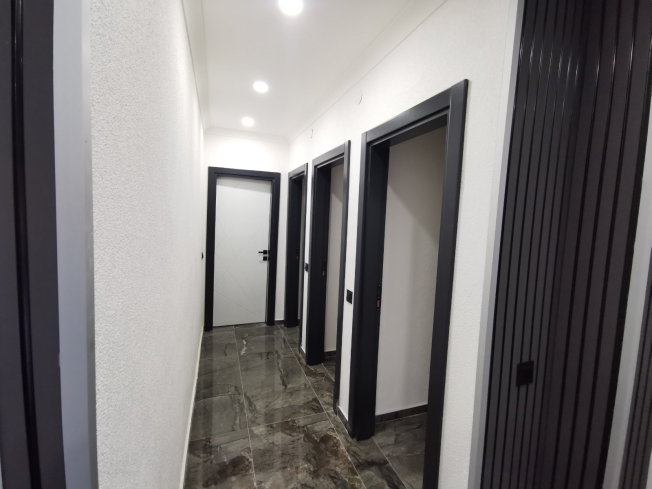 DENİZ DAĞ MANZARALI 4+1 FULL MOBİLYALI DAİRE