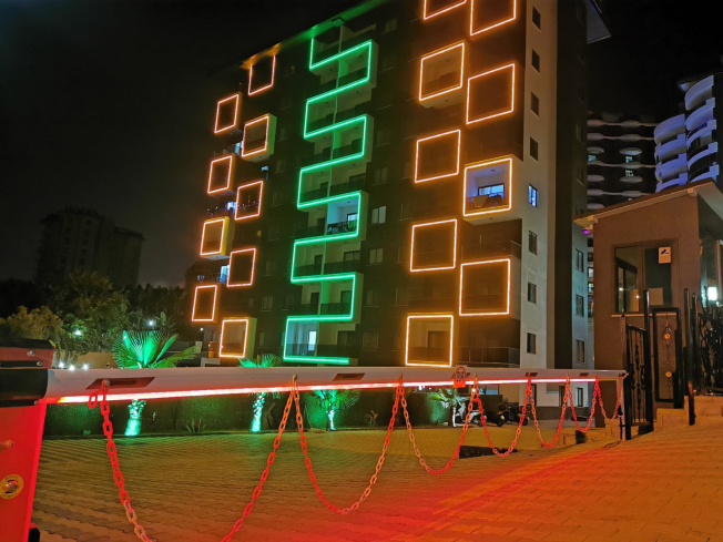 DENİZ DAĞ MANZARALI 4+1 FULL MOBİLYALI DAİRE