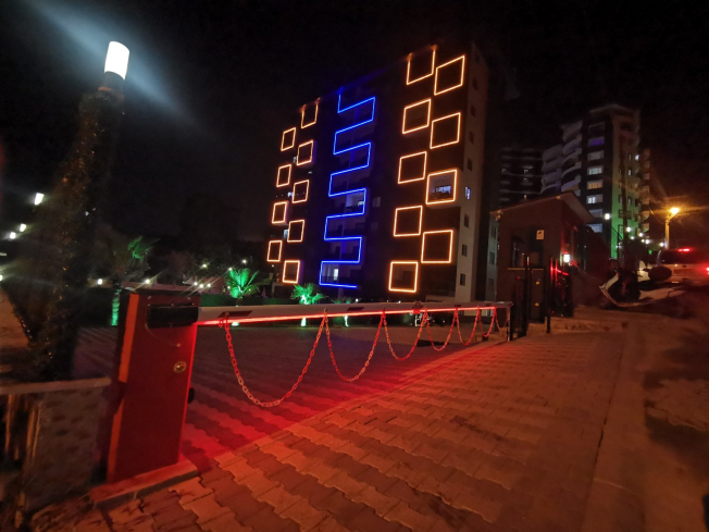 DENİZ DAĞ MANZARALI 4+1 FULL MOBİLYALI DAİRE