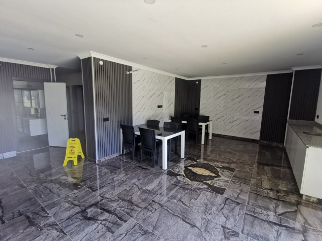 DENİZ DAĞ MANZARALI 4+1 FULL MOBİLYALI DAİRE