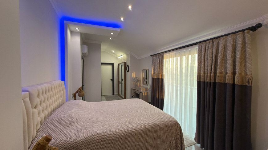 DENİZ DAĞ MANZARALI 4+1 FULL MOBİLYALI DAİRE