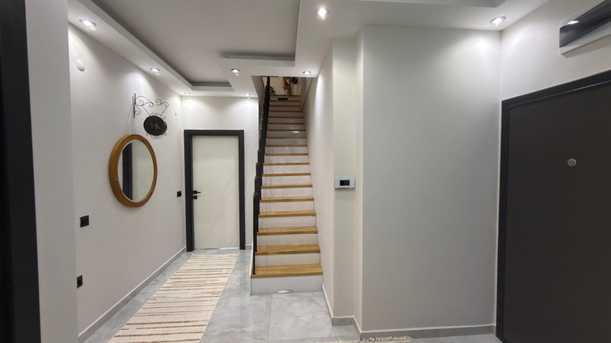 DENİZ DAĞ MANZARALI 4+1 FULL MOBİLYALI DAİRE