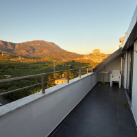 DENİZ DAĞ MANZARALI 4+1 FULL MOBİLYALI DAİRE