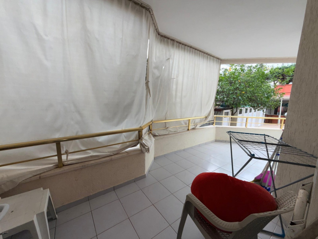 ALANYUM AVM KARŞISI BAKIMLI SİTE İÇERİSİNDE 1+1 EŞYALI DAİRE