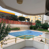 ALANYUM AVM KARŞISI BAKIMLI SİTE İÇERİSİNDE 1+1 EŞYALI DAİRE