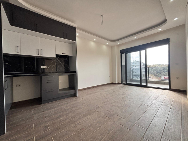 AKTİVİTELİ  1+1 EŞYASIZ SATILIK DAİRE