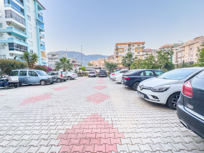 1+1 yeni bina full aktiviteli daire