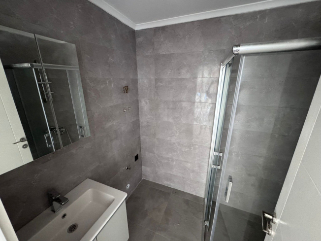 1+1 yeni binada daire