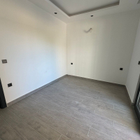 DENİZE 600 METRE 1+1 EŞYASIZ SATILIK DAİRE