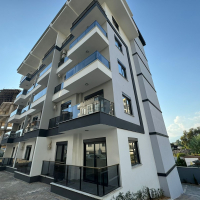 DENİZE 600 METRE 1+1 EŞYASIZ SATILIK DAİRE
