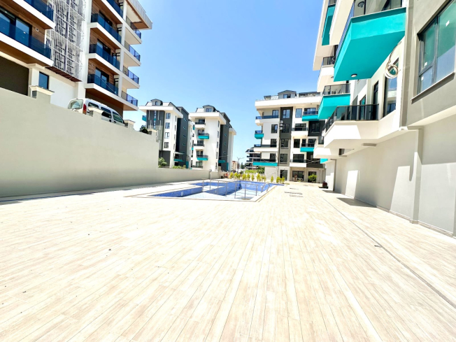 YENİ BİNA AKTİVİTELİ EŞYALI 1+1 SATILIK DAİRE