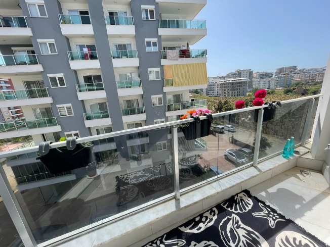 MAHMUTLARDA 1+1 EŞYALI SATILIK DAİRE