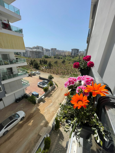 MAHMUTLARDA 1+1 EŞYALI SATILIK DAİRE