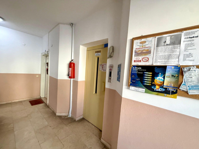 Квартира 2+1 в центре Алании — 300 метров до моря, мебель, бассейн и подходит для ВНЖ