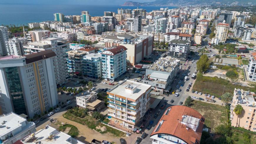 MERKEZİ KONUMDA 1+1 EŞYALI SATILIK DAİRE