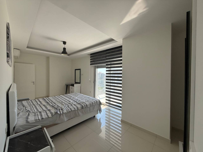 2+1 SİTE İÇİDE DENİZE 500 M DAİRE
