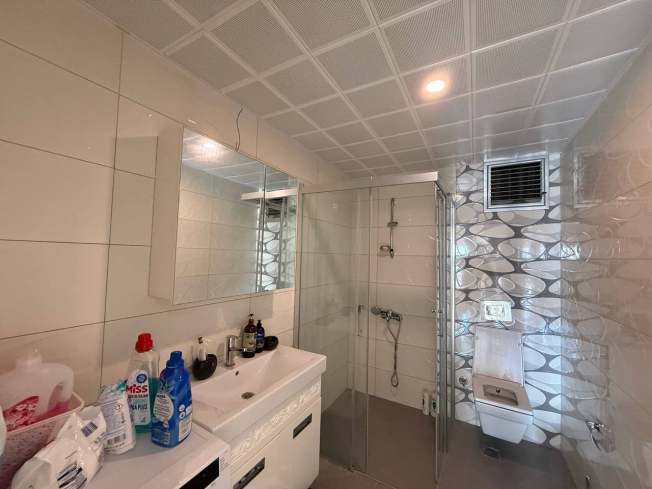 2+1 SİTE İÇİDE DENİZE 500 M DAİRE