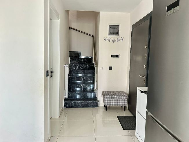 4+1 PREMİUM SİTE İÇİNDE FULL EŞYALI DUBLEX DAİRE