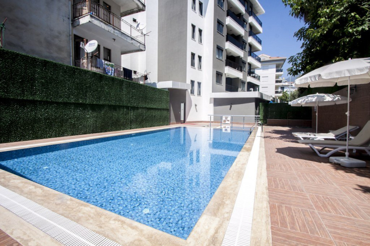 ALANYA MERKEZDE 1+1 SATILIK EŞYALI DAİRE