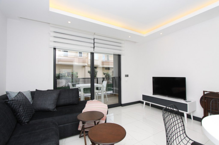 ALANYA MERKEZDE 1+1 SATILIK EŞYALI DAİRE