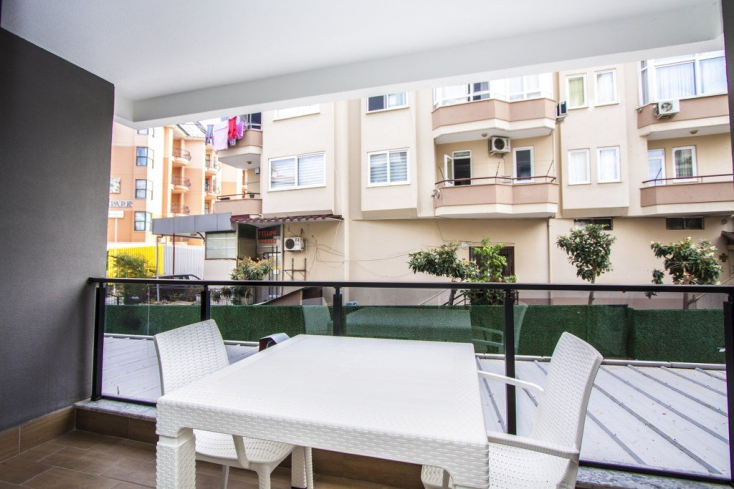 ALANYA MERKEZDE 1+1 SATILIK EŞYALI DAİRE