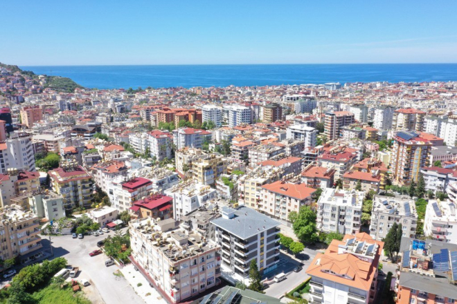 ALANYA MERKEZDE 1+1 SATILIK EŞYALI DAİRE