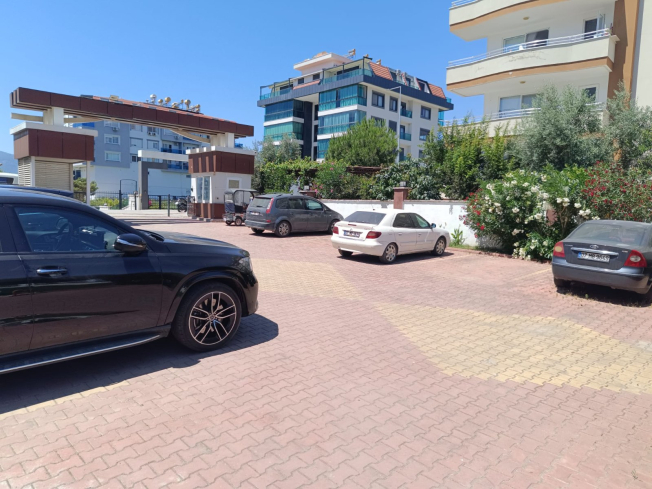 DENİZE 200 METRE GENİŞ EŞYALI DAİRE
